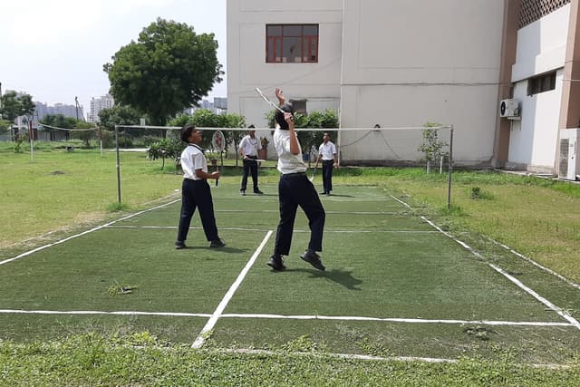 Darbari Lal Foundation World School Gallery