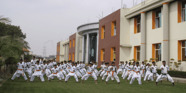 HL International School Gallery