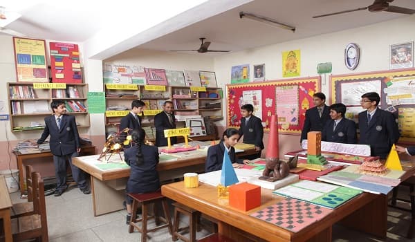 Deep Memorial Public School Gallery