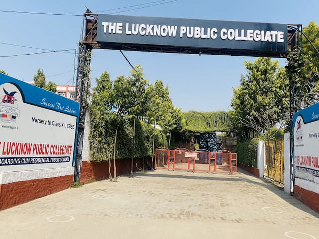 The Lucknow Public Collegiate Gallery