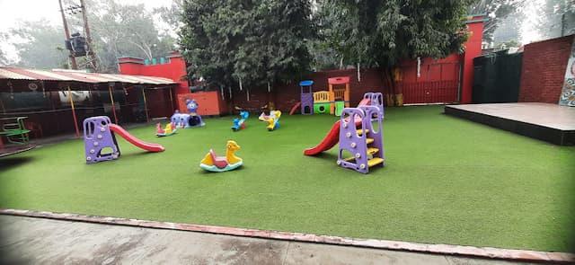 Tender Hearts School Gallery