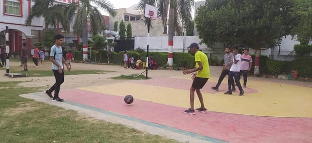 Vardaan International Academy Gallery