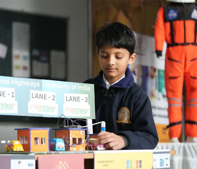 Iris Crown School Gallery