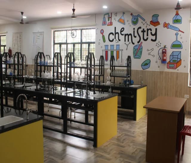 Iris Crown School Gallery