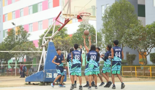 SR Global School Gallery