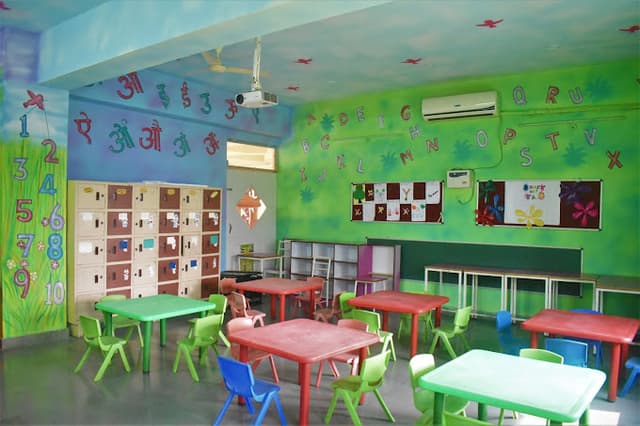 SJ International School
 Gallery