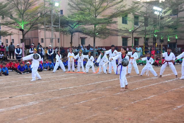 Dnyanvardhini English Medium School Gallery