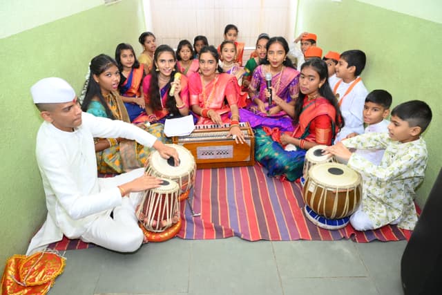 Dnyanvardhini English Medium School Gallery