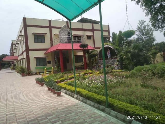 St. Francis School Gallery