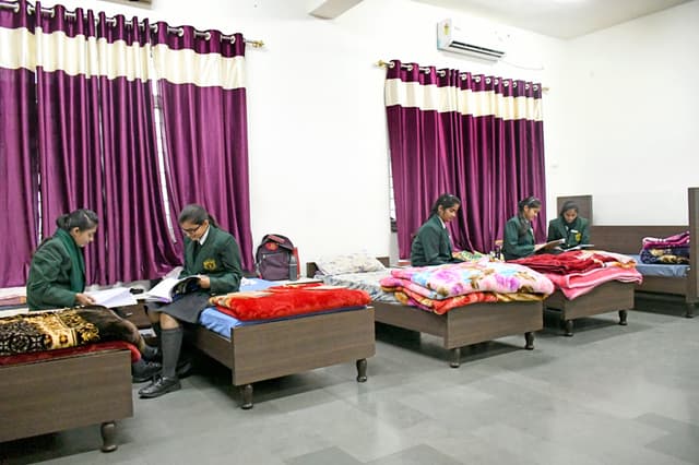 Delhi Public School Gallery