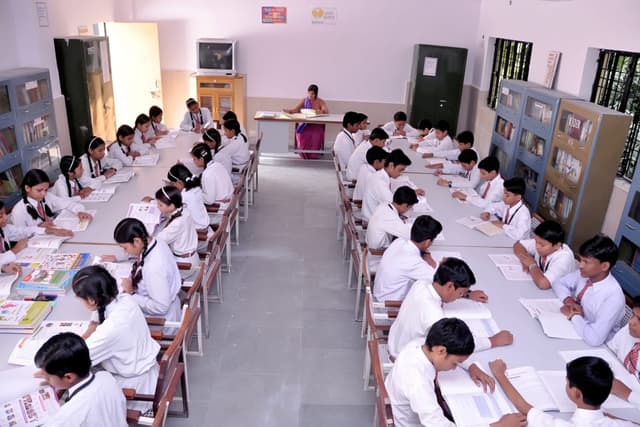 Rani Laxmi Bai Memorial School Gallery
