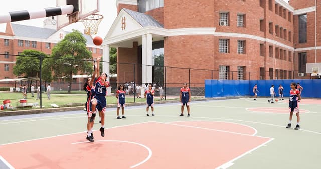 Scottish High International School Gallery