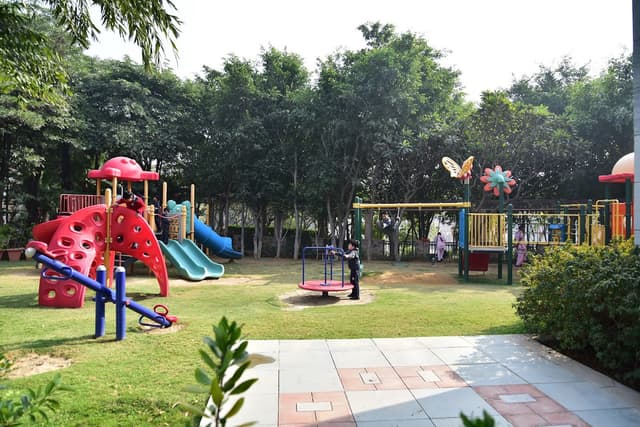 Pathways World School Gallery