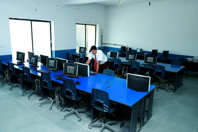 Maharaja Public School Gallery