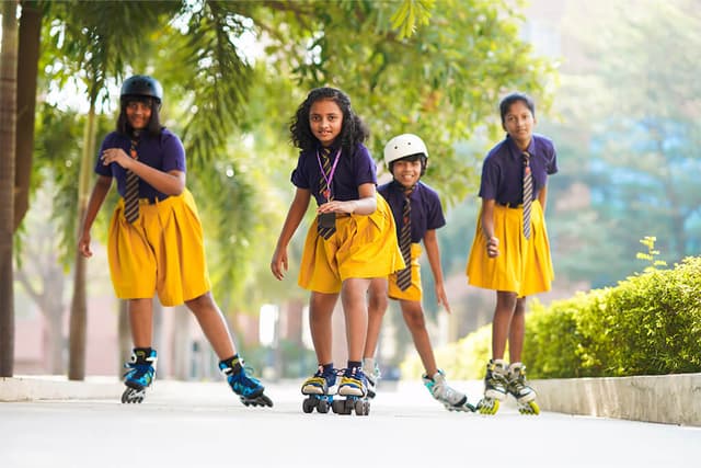 Reqelford International School Gallery