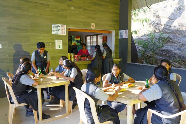 Velalar Vidyalayaa Senior Secondary School Gallery