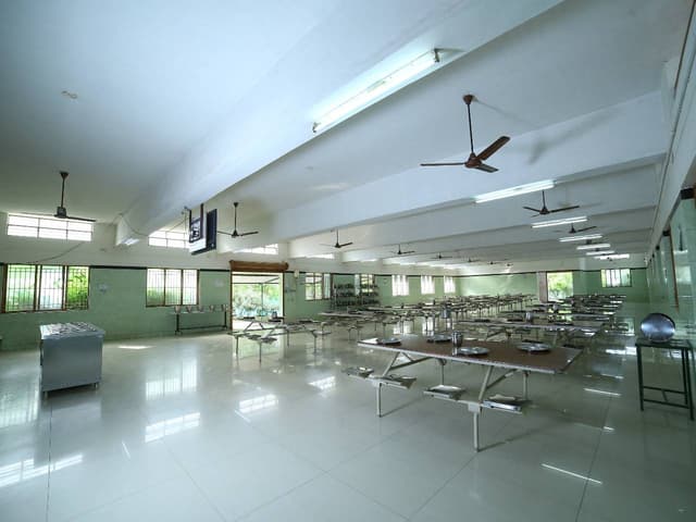 Velalar Vidyalayaa Senior Secondary School Gallery