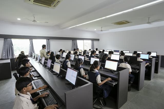 Golden International School Gallery