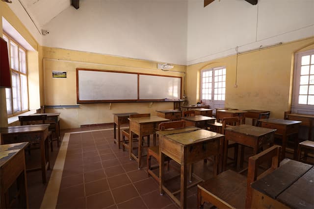 The Laidlaw Memorial School And Junior College Gallery