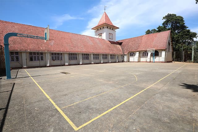 The Laidlaw Memorial School And Junior College Gallery