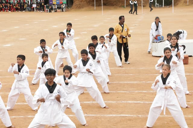 The Laidlaw Memorial School And Junior College Gallery