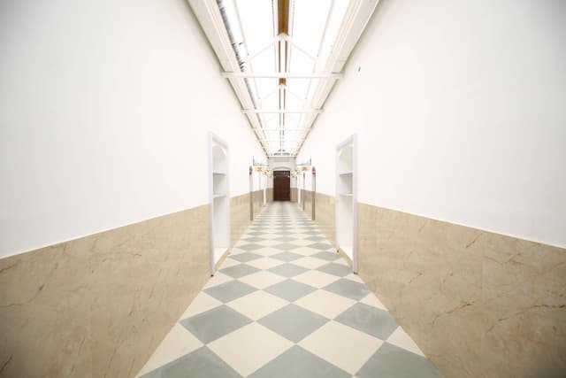 The Cliff School Gallery