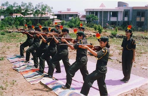 Rani laxmibai Mulinchi Sainiki Shala Gallery