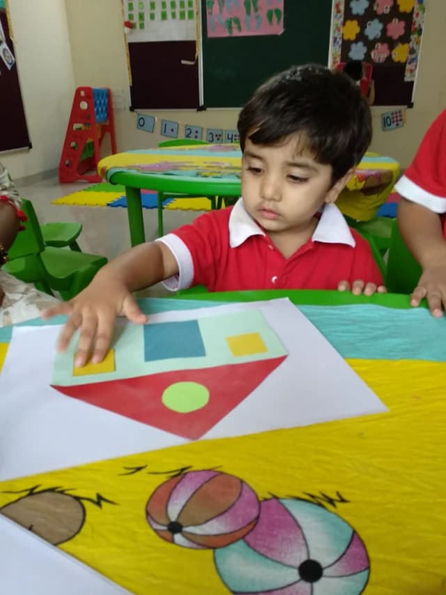 Maple Bear Canadian Gallery