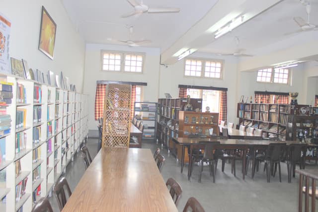 Loreto Day School Bow Bazar Gallery