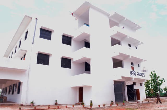 Sri Mahesh Prasad Maurya Girls Inter College Gallery