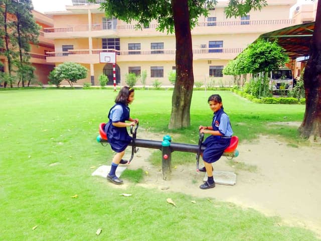 Sherwood Academy Gallery