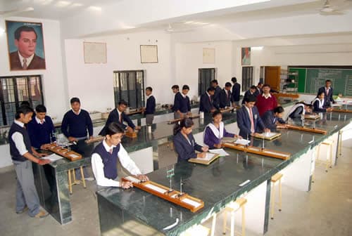 Rani Laxmi Bai Memorial School Gallery