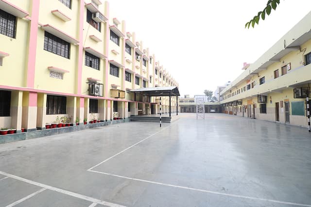 Rani Laxmi Bai Memorial Senior Secondary School Gallery