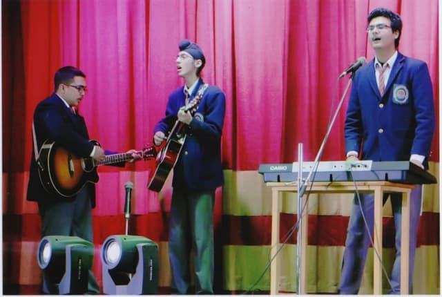 Rani Laxmi Bai Memorial Senior Secondary School Gallery