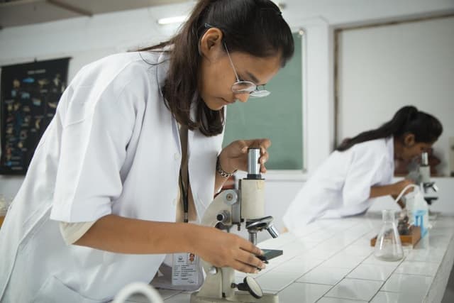 Eram Convent College Gallery