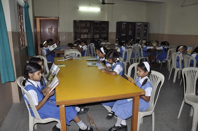 Canossa School Gallery