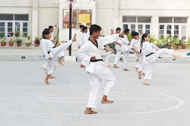 Lucknow Public School Gallery