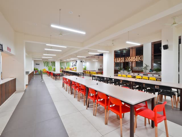 The TonsBridge School Gallery