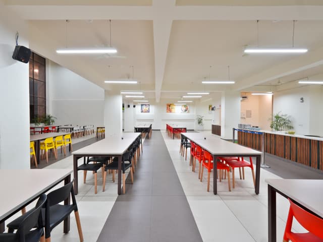 The TonsBridge School Gallery