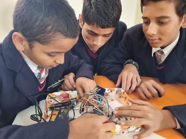 Pioneer Montessori School Gallery