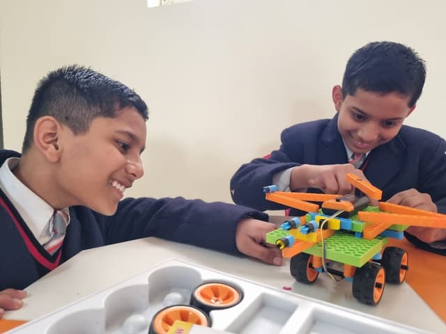 Pioneer Montessori School Gallery