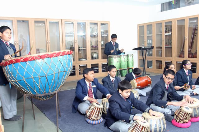 Amity International School Gallery