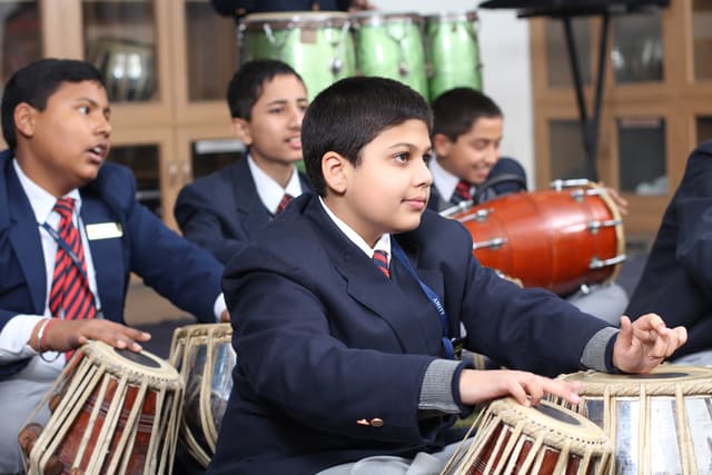 Amity International School Gallery