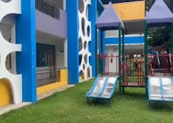 Global Discovery School Gallery