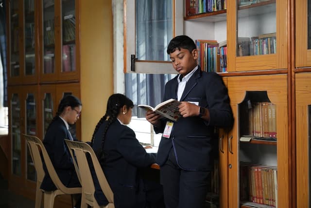 Rotterdam International School Gallery