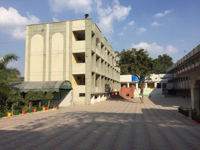 Jhabban Lal DAV Public School Gallery