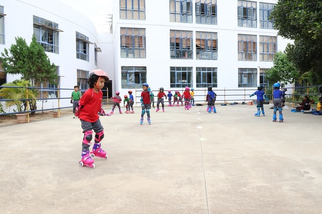 Capstone High Gallery