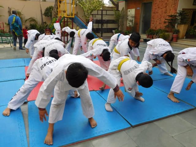 DAV Public School Gallery