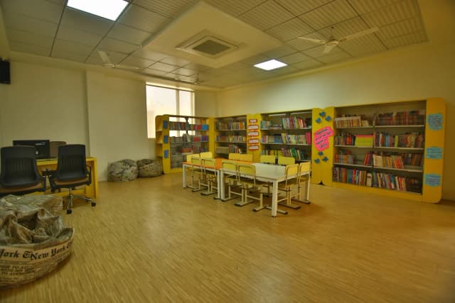 Shri Ram Global School Gallery