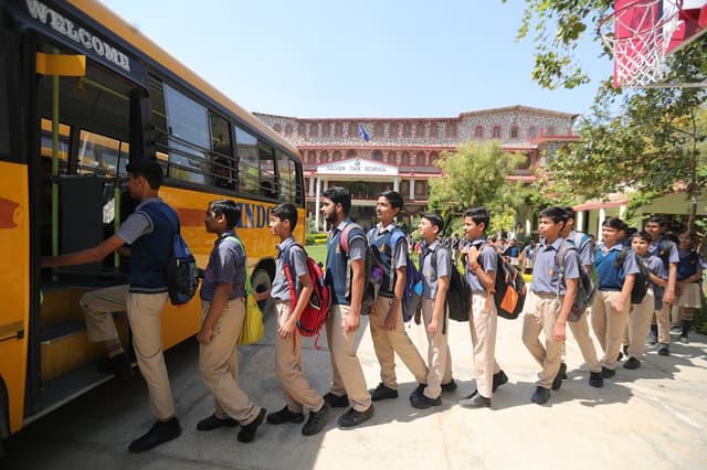 Silver Oak School Gallery